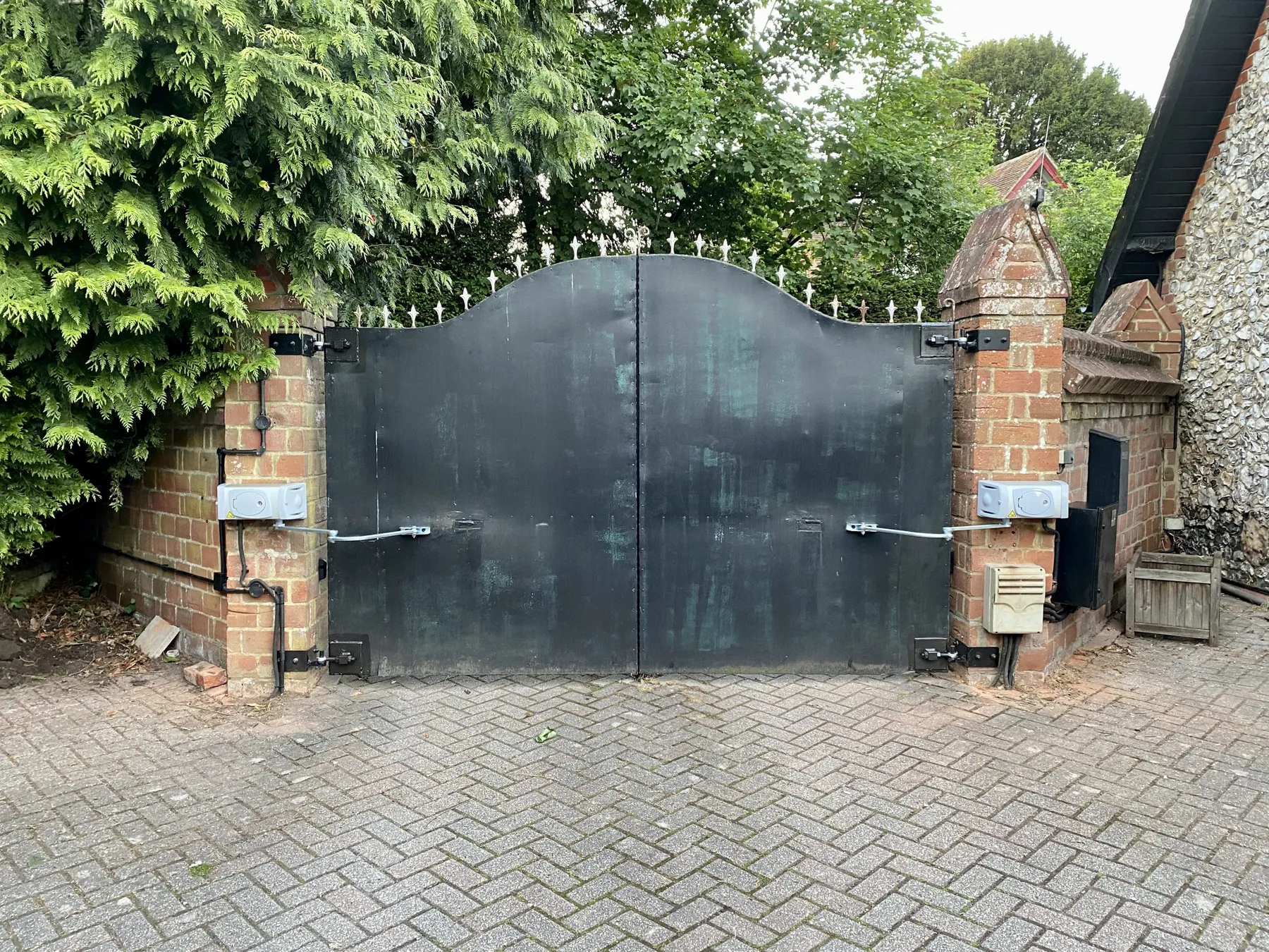 Upgraded gate system and reposition gate hinges